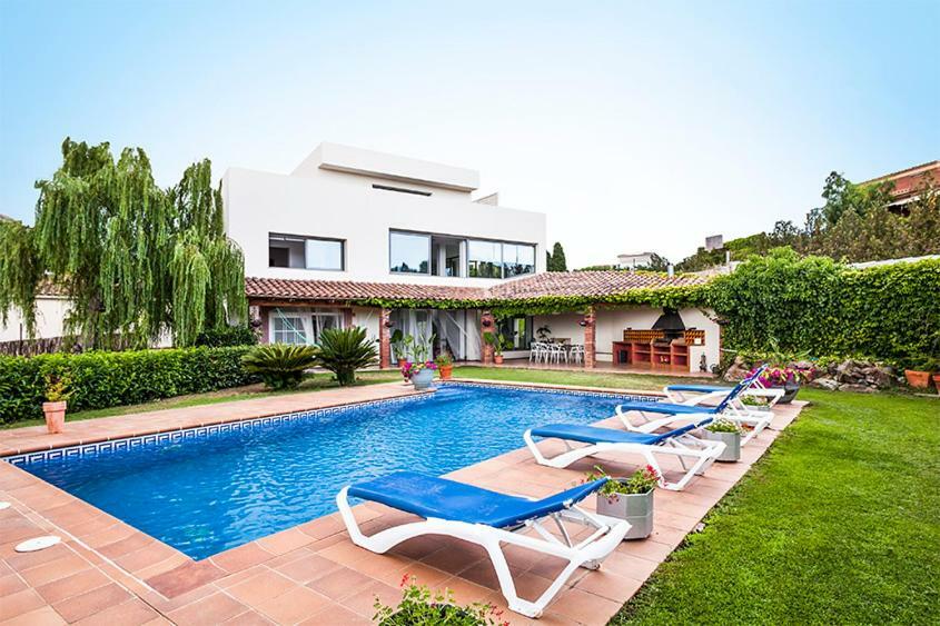 Villa Гарригелья Экстерьер фото
